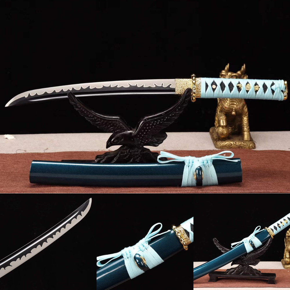 The Aisupokuribu Handmade Tanto Katana Manganese Steel