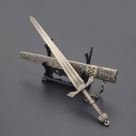 The Banished Knight's Greatsword Keychain Gadget Toy