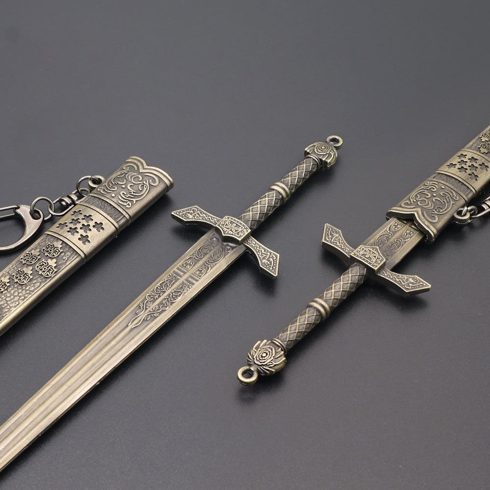 The Banished Knight's Greatsword Keychain Gadget Toy