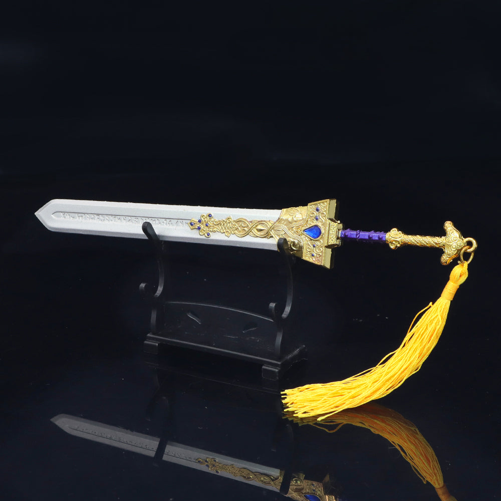 The Royal Greatsword Keychain Gadget Toy